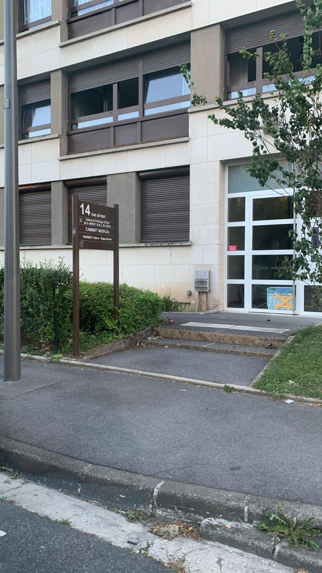 Reims Centre-Ville - 2 Chambres - 6 Personnes Au 1 Er Etage Extérieur photo