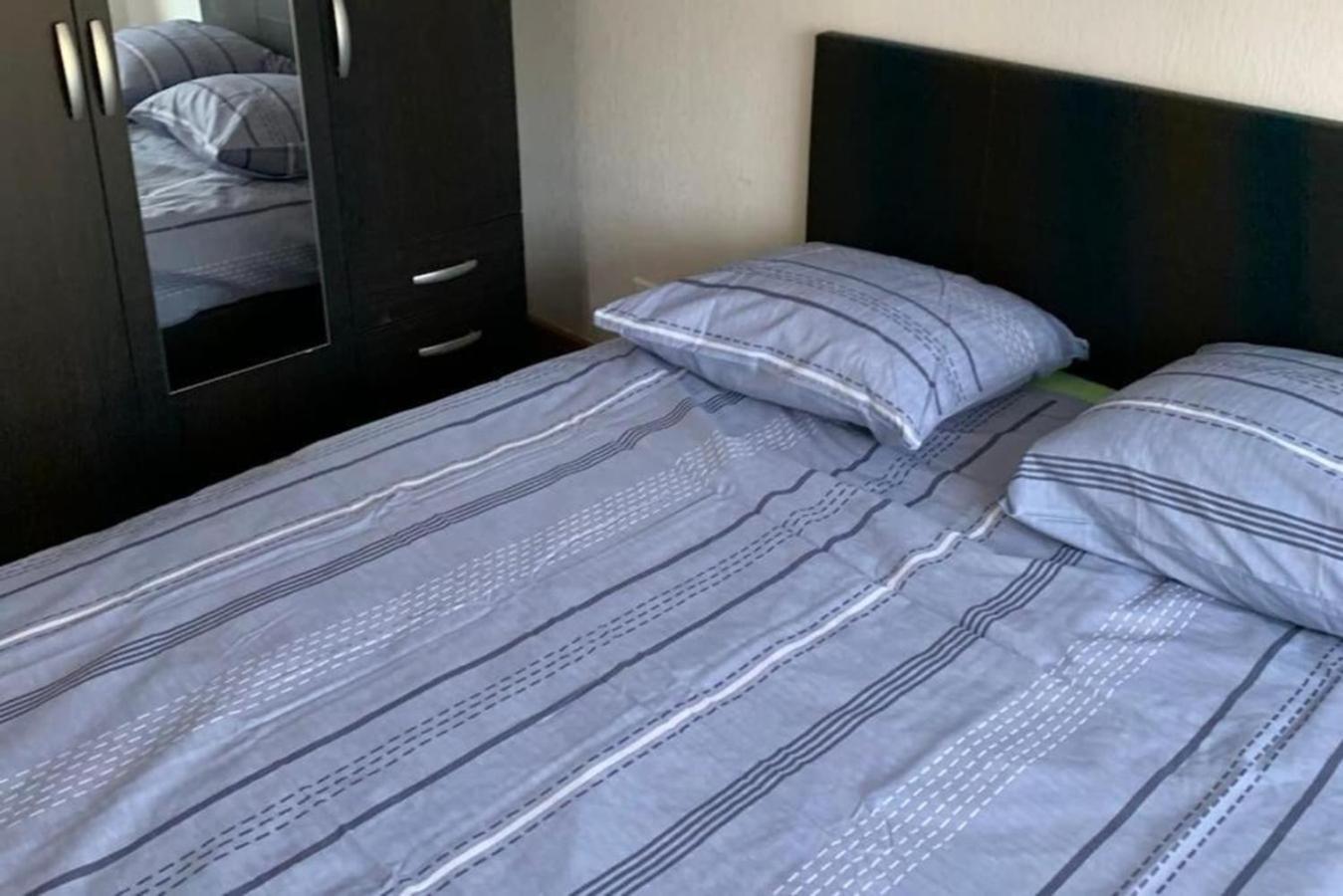 Reims Centre-Ville - 2 Chambres - 6 Personnes Au 1 Er Etage Extérieur photo